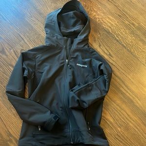 Women’s Patagonia jacket size small